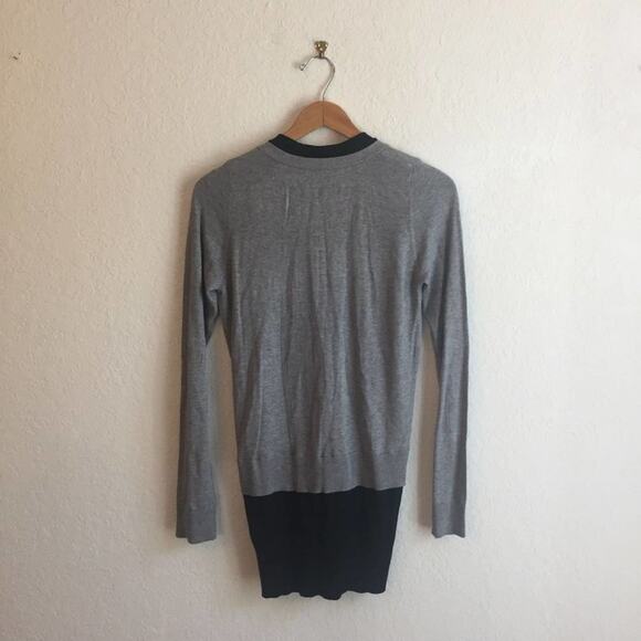 Olive & Oak Outfitters M cardigan sweater grey NWT coastal grandma business - Picture 6 of 6